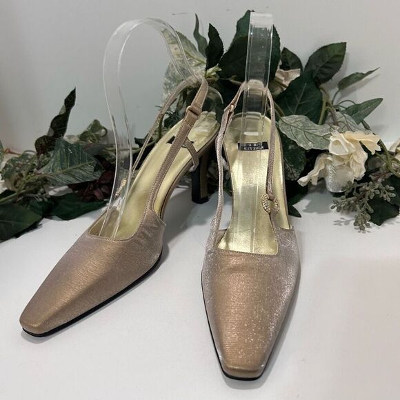 NWOT Stuart Weitzman Heels Women's Size 8.5 Gold Slingback Shimmery Ankle Strap - Picture 10 of 14